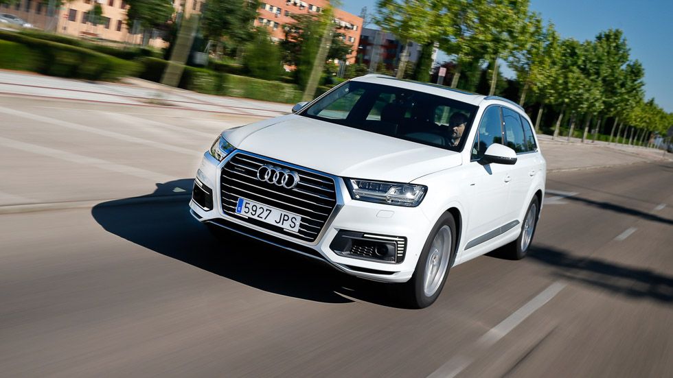Audi Q7 e-tron quattro: híbrido enchufable, Diesel y 4x4