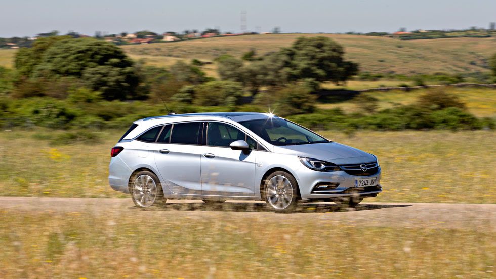 Opel Astra Sports Tourer 1.6 CDTI: probamos un gran familiar