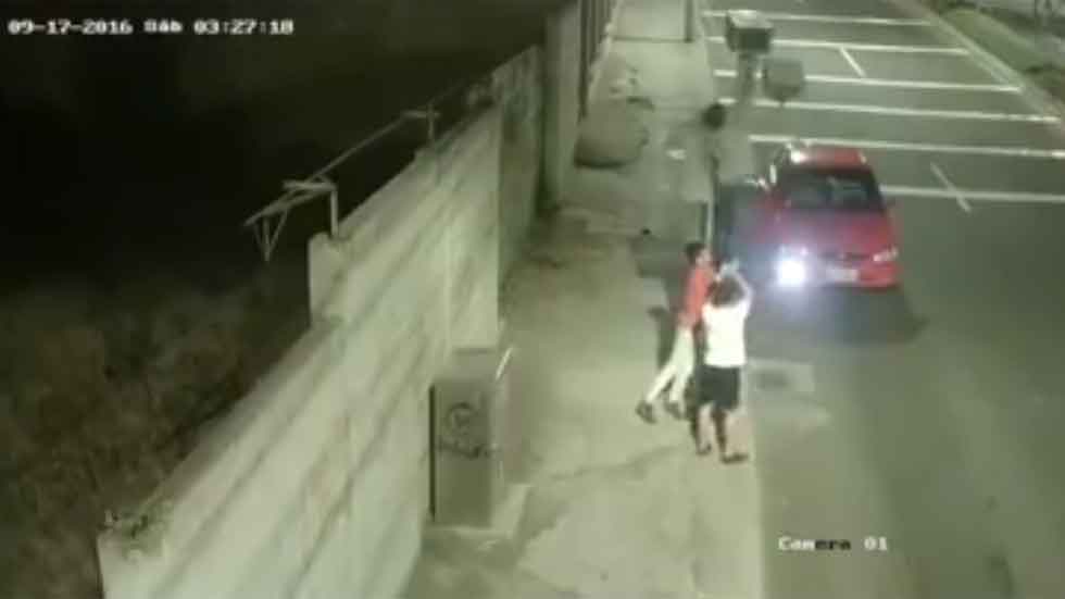 Destrozan un radar y atención a lo que tienen que pagar (vídeo)