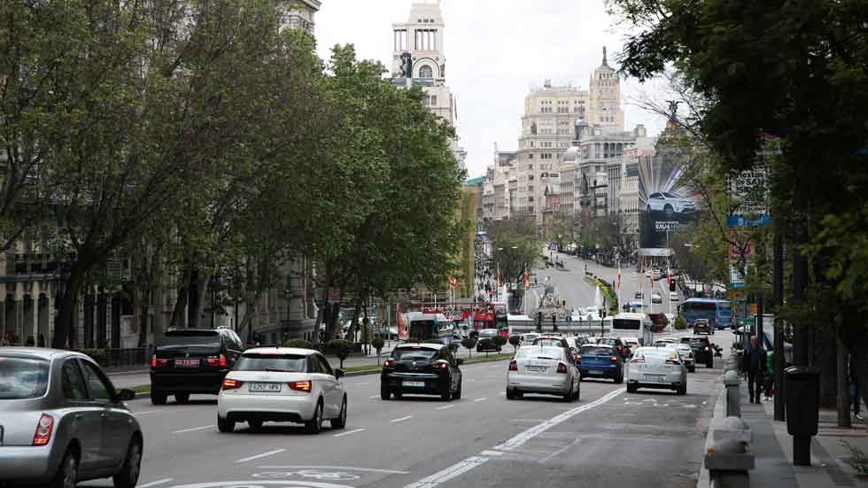 Los coches más contaminantes pagarán más por aparcar en Madrid