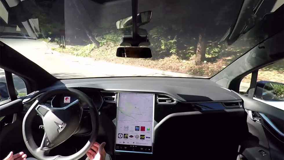 Tesla: así se moverán sus coches autónomos (vídeo)