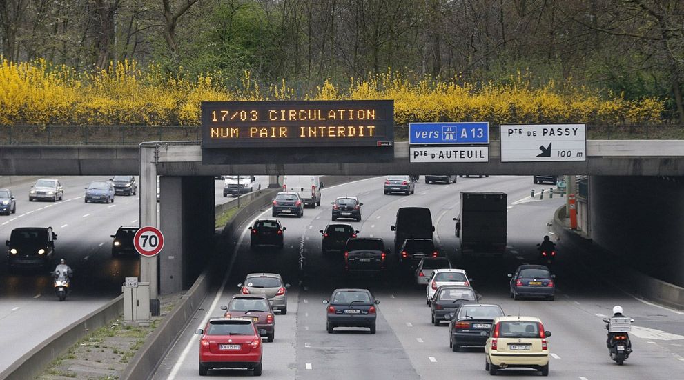 Madrid planea cerrar el tráfico en el centro, ¿qué hacen otras ciudades?