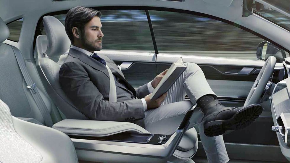 ¿Cuántos conductores españoles viajarían en un coche autónomo?