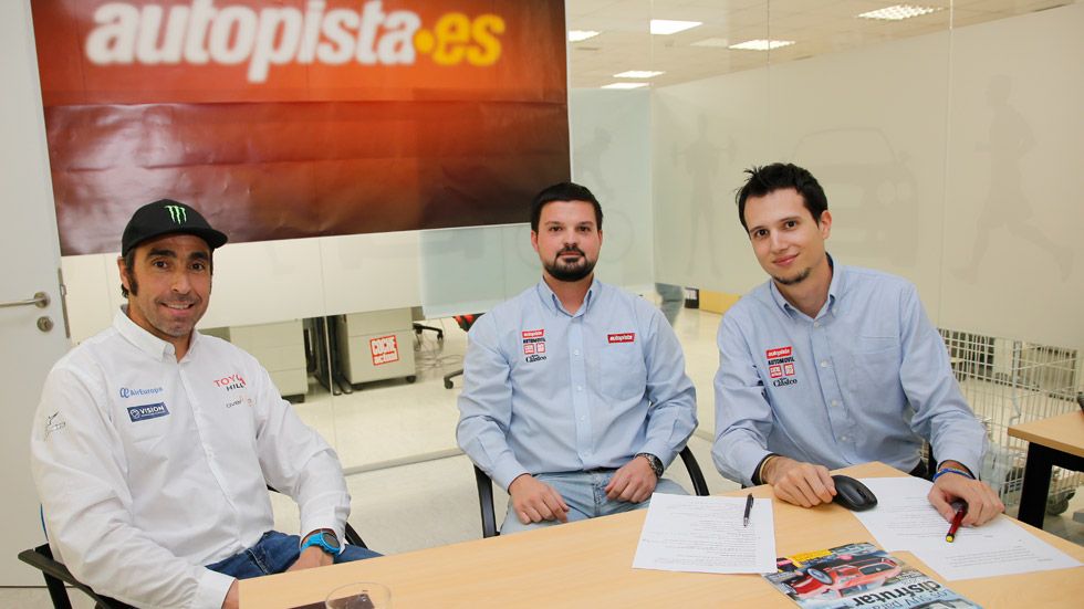 Entrevistamos en directo a Nani Roma, piloto Toyota en el Dakar (vídeo)