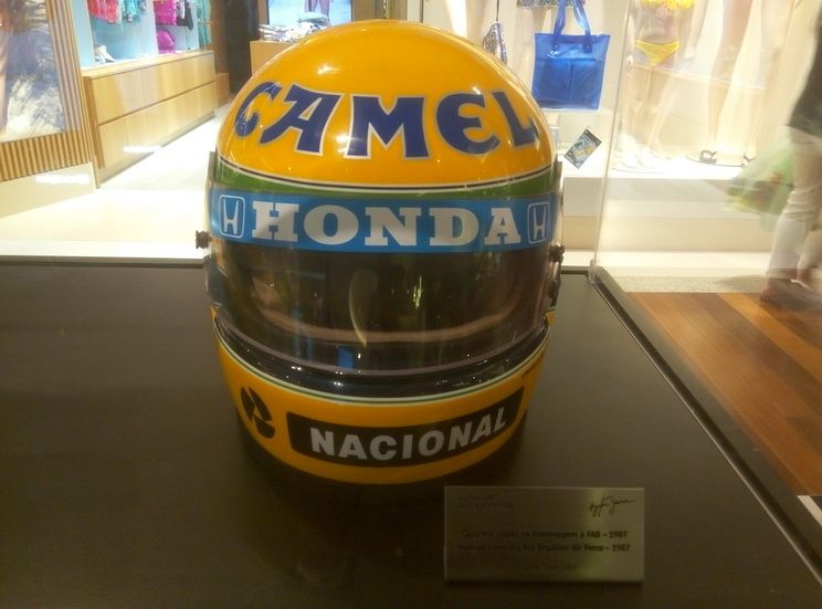 Keke Rosberg hizo feliz a Senna en 1986... ¿a quién beneficiará ahora Nico?