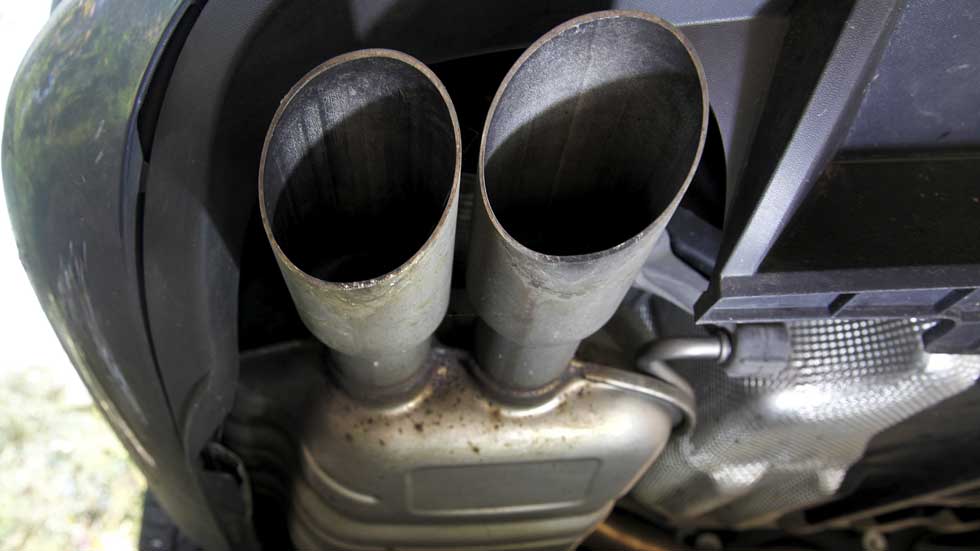 La mayoría de marcas de coches, lejos de cumplir los objetivos europeos de CO2