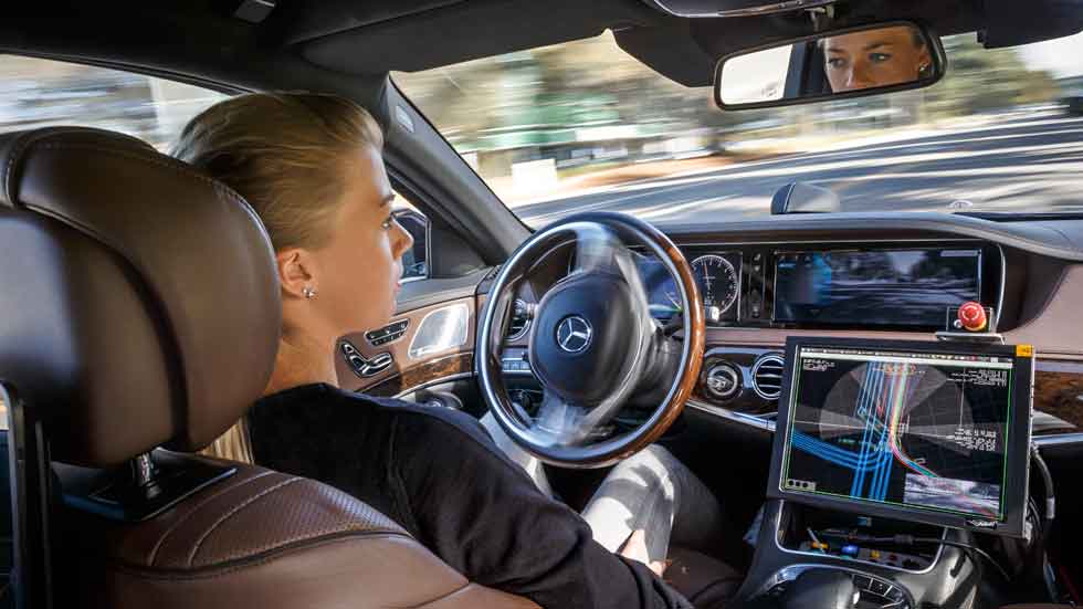 ¿Están los coches inteligentes incrementando el precio de los seguros?