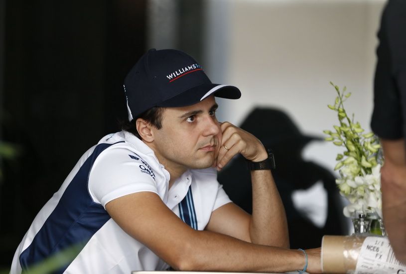 Bottas sustituirá a Rosberg en Mercedes... y Massa va a Williams