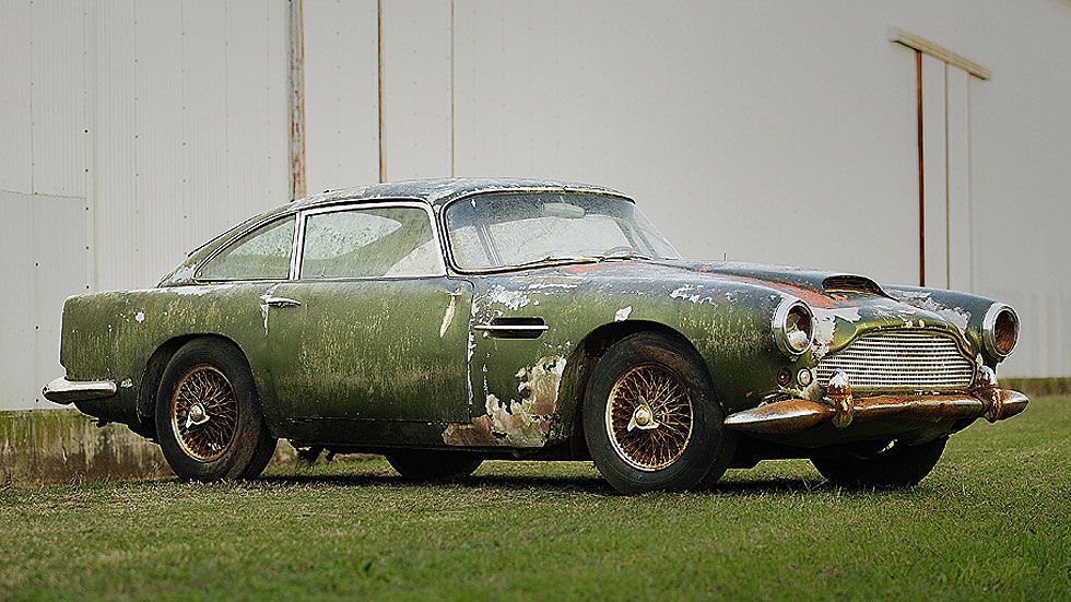 Un Aston Martin abandonado y olvidado durante 45 años, a subasta