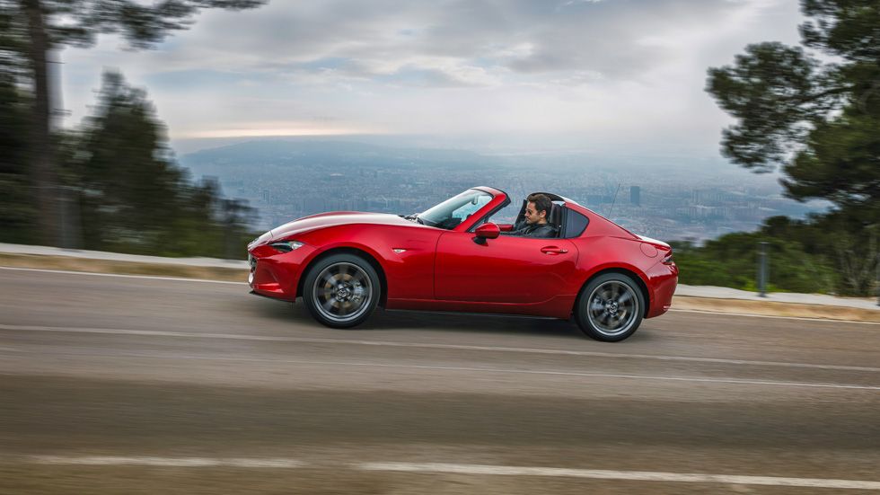 Mazda MX-5 RF: probamos la nueva versión de techo duro retráctil