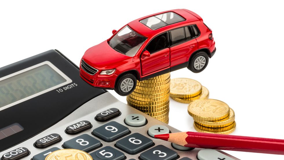 ¿Cuánto dinero cuesta mantener un coche?
