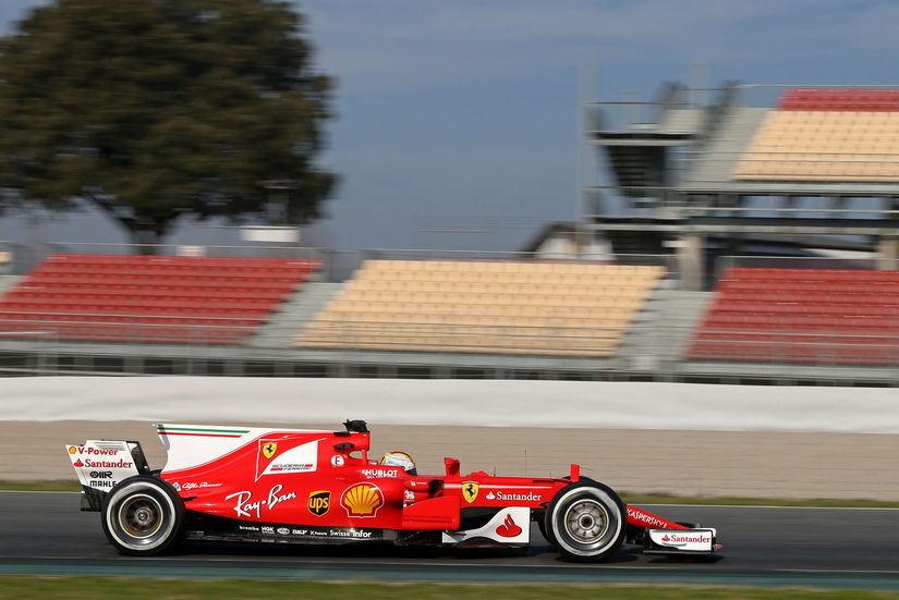 Test de Barcelona de F1: Vettel, el más rápido; el McLaren de Alonso se rompe