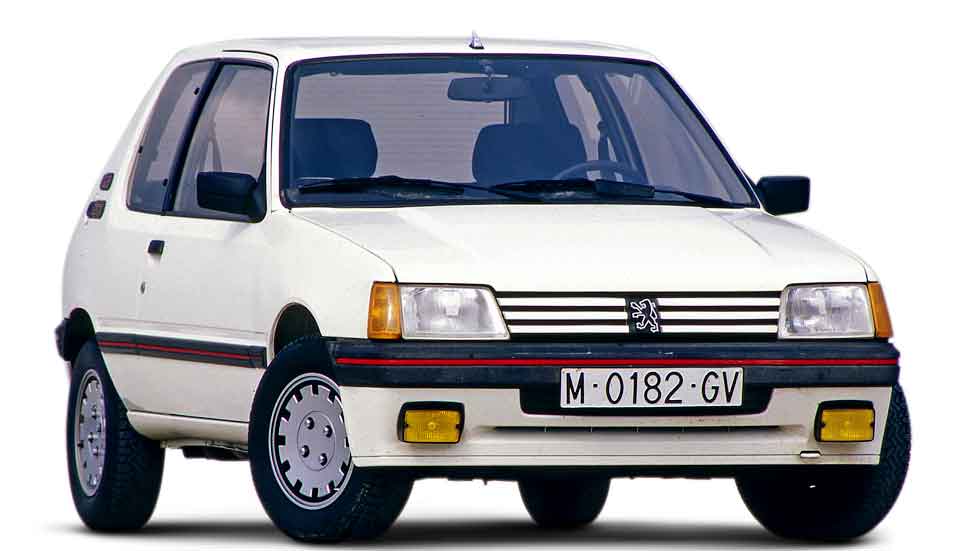 Peugeot 205: Golden Car of The Year de la década de los 80