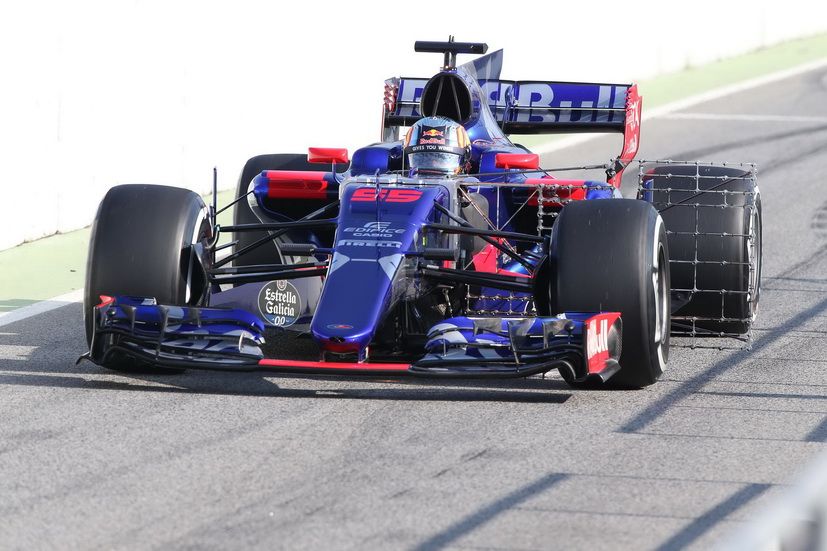 Carlos Sainz marcó el noveno mejor tiempo de la jornada