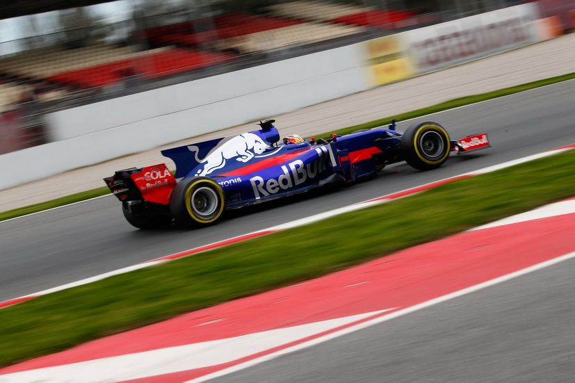 Sainz tras los test de pretemporada: "Confianza plena en el equipo y a por ello"
