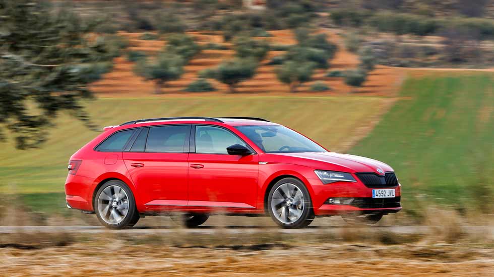 A prueba el Skoda Superb Combi 2.0 TSI 4x4 Sportline
