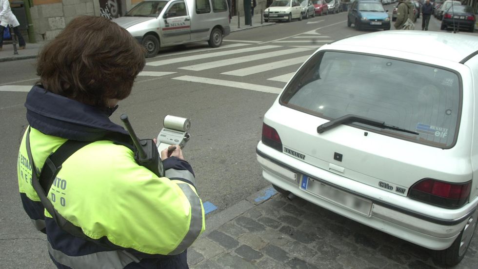 Anulada una multa de aparcamiento por no tener foto , ¿sentará precedentes?
