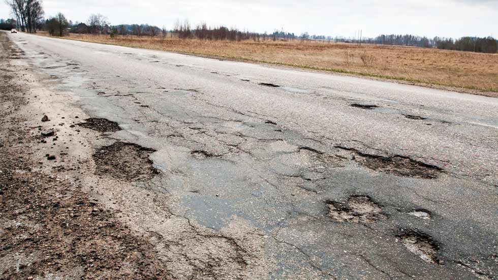 Los nuevos presupuestos prevén recaudar lo mismo en multas. ¿Y la inversión en carreteras?