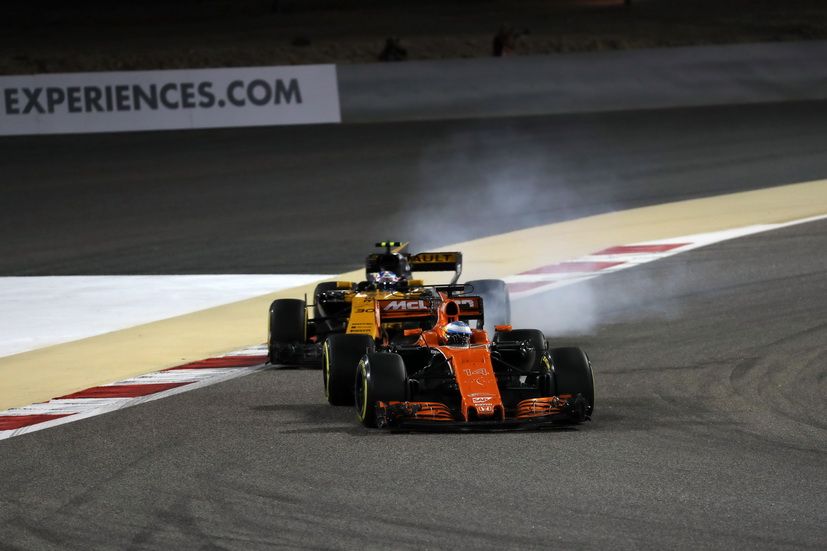 GP de Baréin de F1: Fernando Alonso abandona en carrera