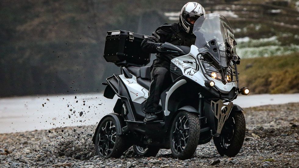 Quadro4 Steinbock: moto de cuatro ruedas, SUV y coche, todo en uno