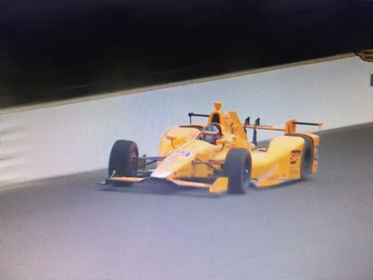 Alonso finalizó el "rookie test" en Indianapolis: balance y opiniones