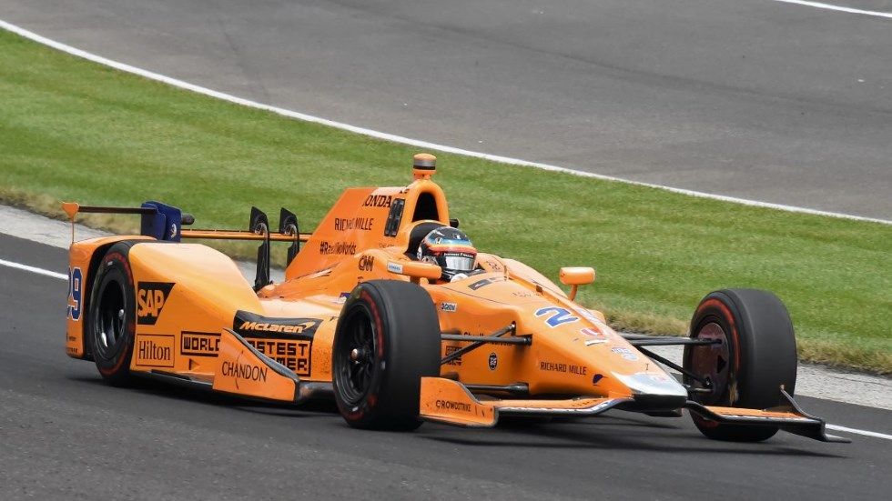 500 Millas de Indianápolis: ¡Alonso rompe motor y ganó Sato!
