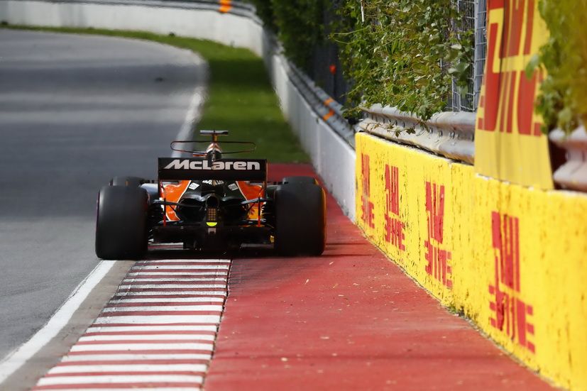 GP de Canadá de F1: Alonso tocó dos veces el muro