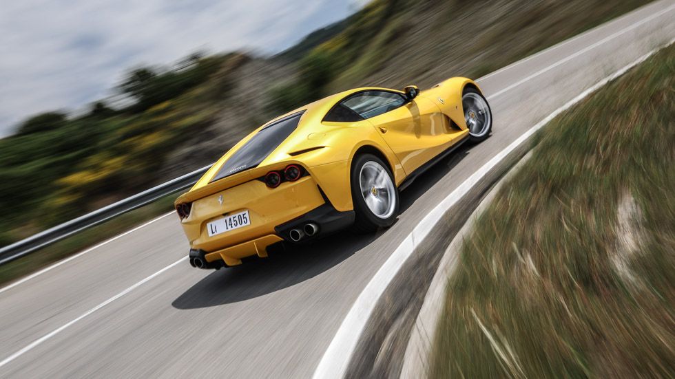 Ferrari 812 Superfast: ¡probamos el súper Ferrari!