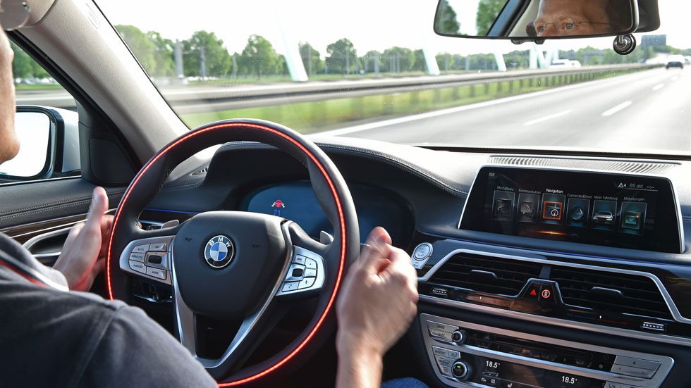 BMW 740e iPerformance: la tecnología de uno de los coches más avanzados
