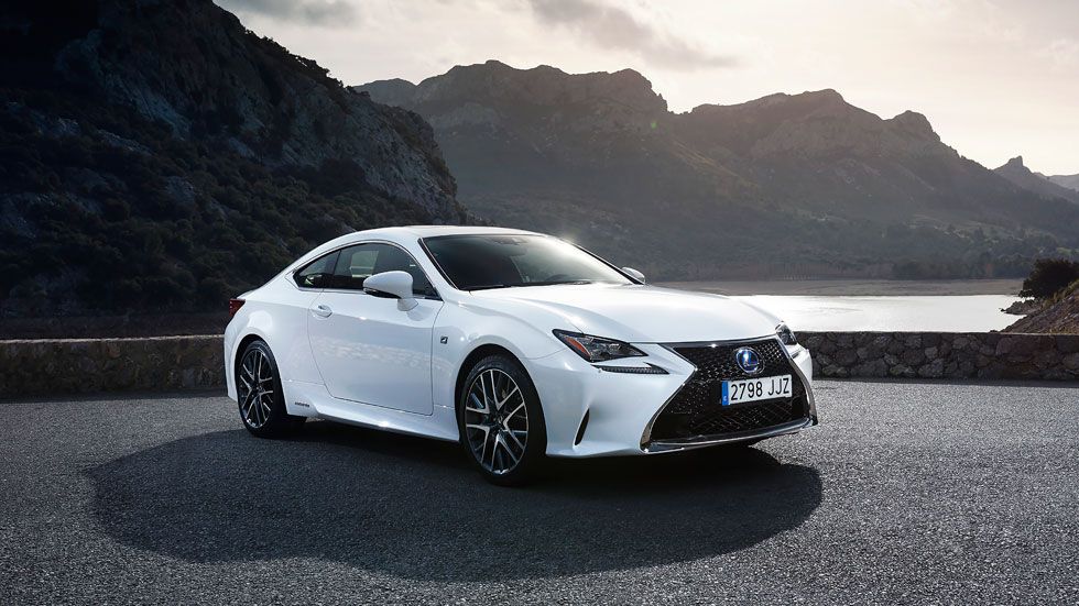 Lexus RC 300h: el poder de la H