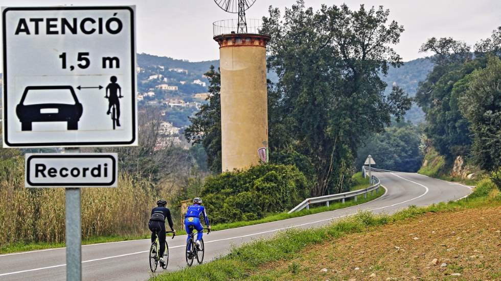 Conductores y ciclistas, por la mejor convivencia: 15 consejos