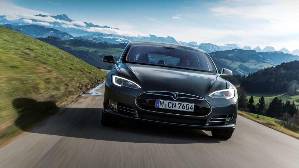 ¿Crisis en Tesla? Pierde casi un 39 por ciento en 2017