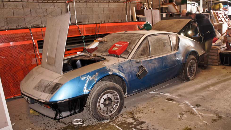 Polvo, óxido, suciedad... así luce un Alpine A310 V6