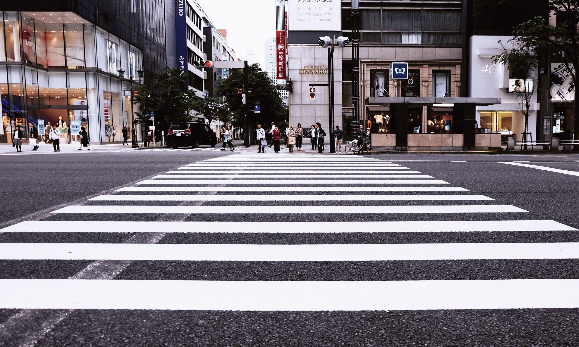Paso de peatones: 10 claves para cruzar con seguridad