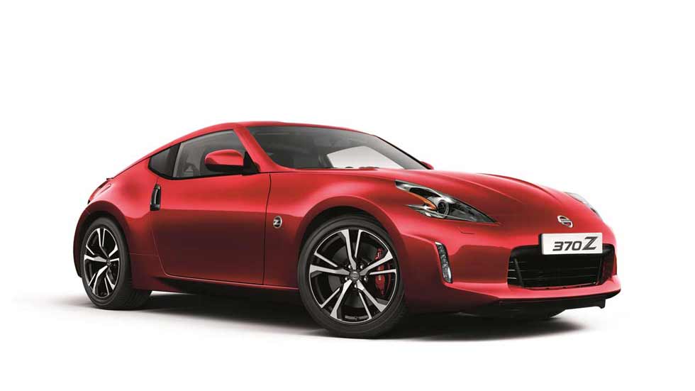 Nissan 370Z 2018, ahora con detalles deportivos Nismo