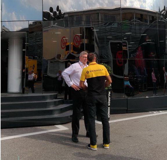 GP de Italia: Alonso seguirá en F1 pero mantiene la incógnita de cómo y dónde