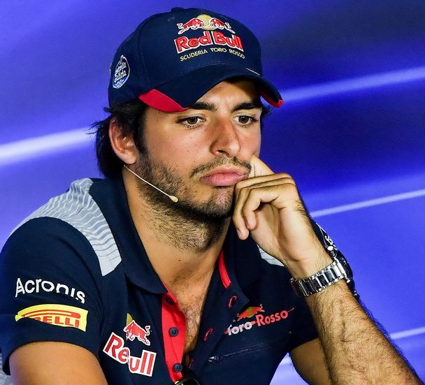 GP de Singapur: falta menos para saber el futuro de Sainz