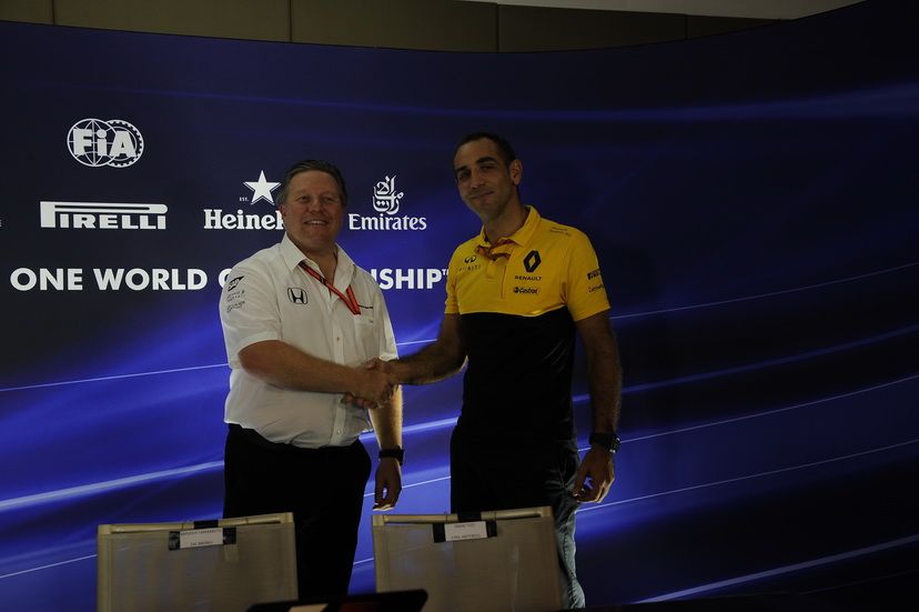 GP de Singapur: Brown, Abiteboul y Horner en la rueda de prensa de la FIA