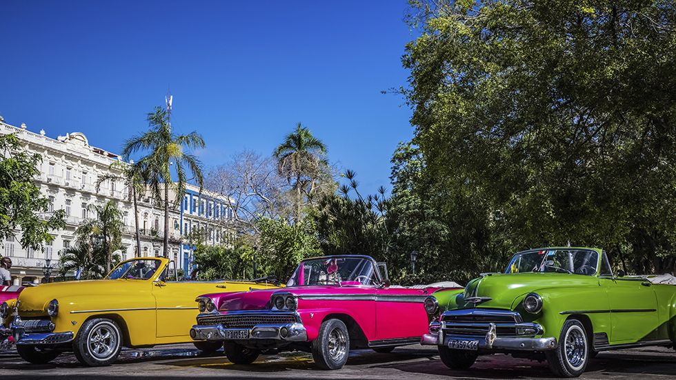 El color del coche influye en el seguro, en la reventa, en la seguridad vial...