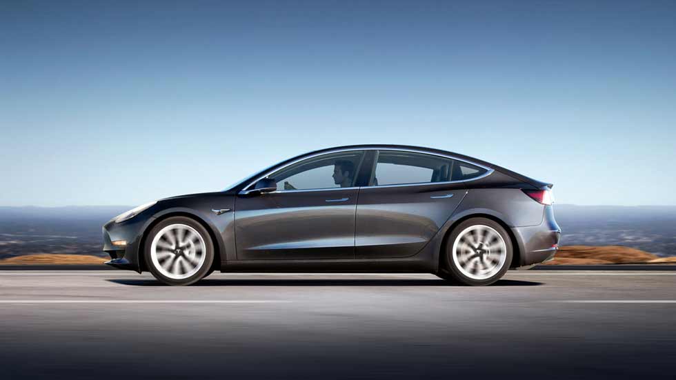¿Qué está pasando con el Tesla Model 3? ¿Se está fabricando?