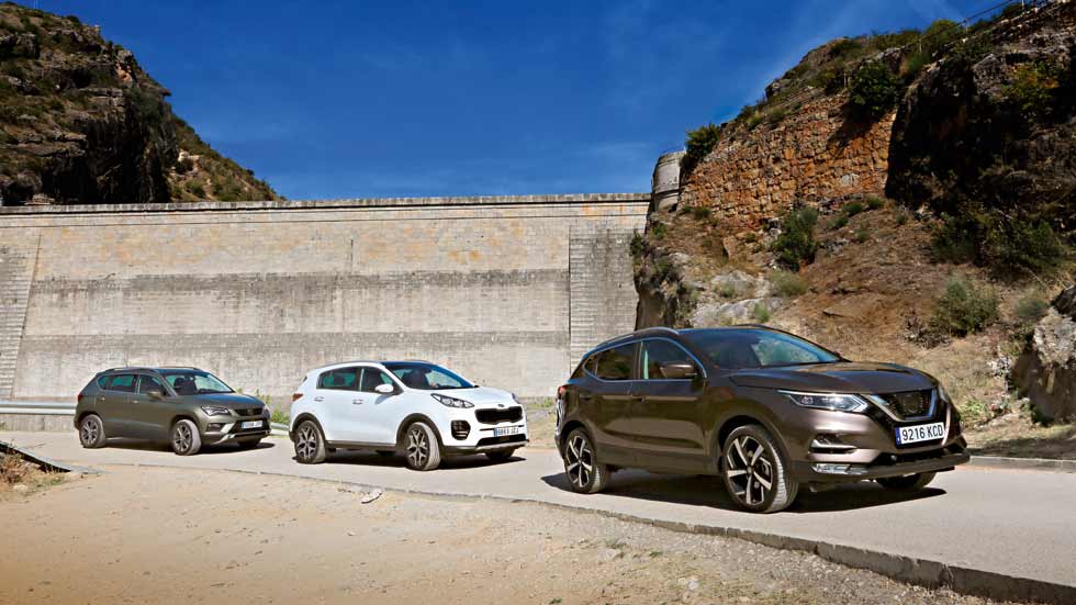 Revista Autopista 3024: Seat Ateca, Nissan Qashqai y Kia Sportage, ¿cuál es mejor SUV?