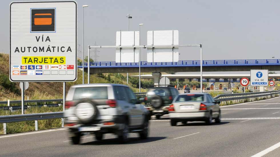 Las constructoras proponen peajes en 14.000 km de carreteras gratuitas