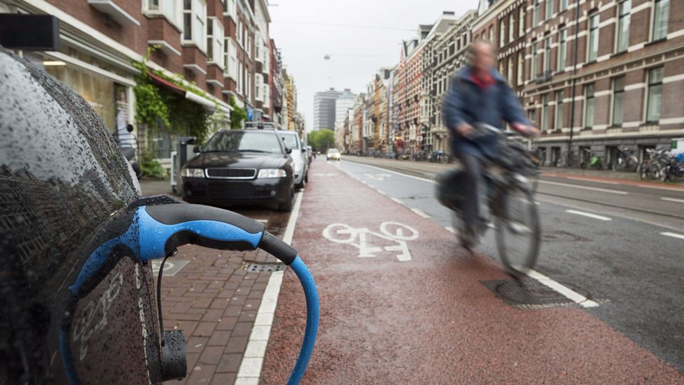 Holanda también podría prohibir la venta de coches Diesel y gasolina en 2030