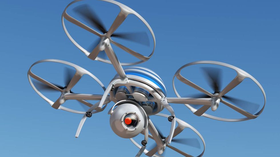 Amazon patenta un dron que recargará tu coche eléctrico