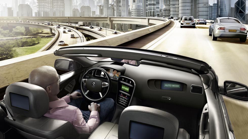 Casi la mitad de los españoles, a favor de la llegada del coche autónomo