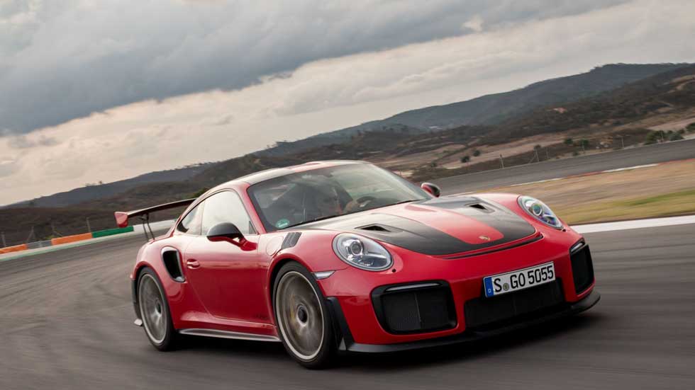 ¿Es el Porsche 911 GT2 RS demasiado rápido y difícil para Nürburgring? Rörhl y Collín lo dicen