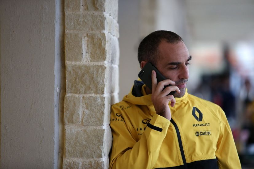 El director de Renault Sport F1: "nadie quiere una revolución en los motores en 2021"