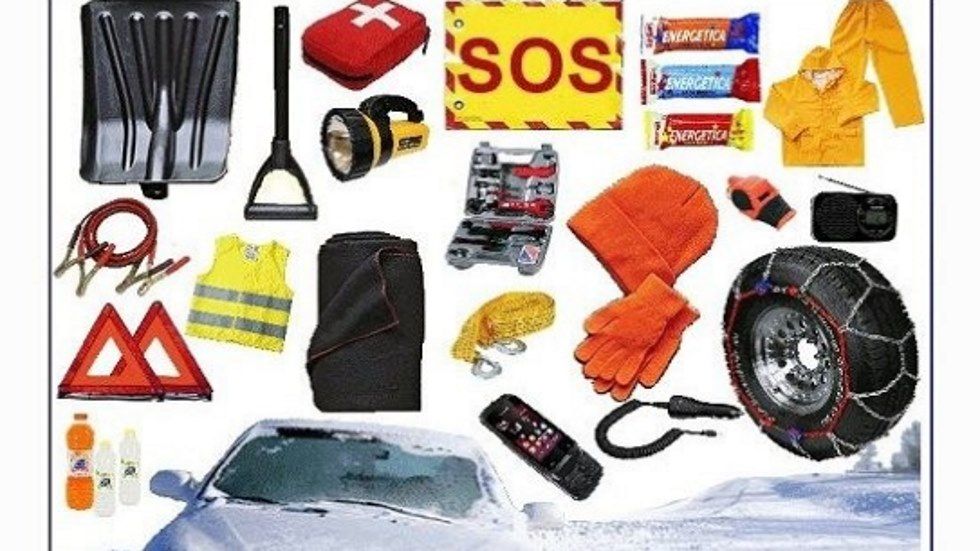 La DGT pide disculpas… ¡y propone un equipamiento obligatorio en coches!