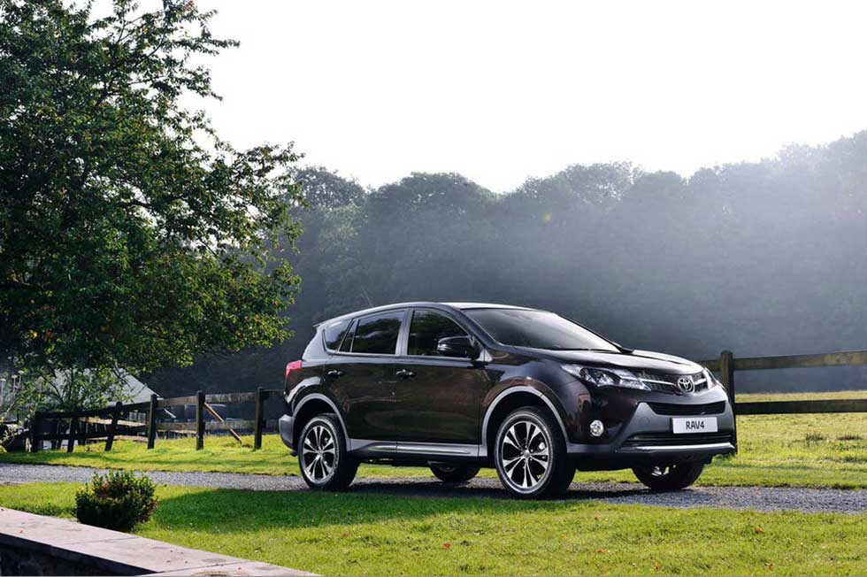 Toyota RAV4 Black Edition: edición especial del SUV híbrido