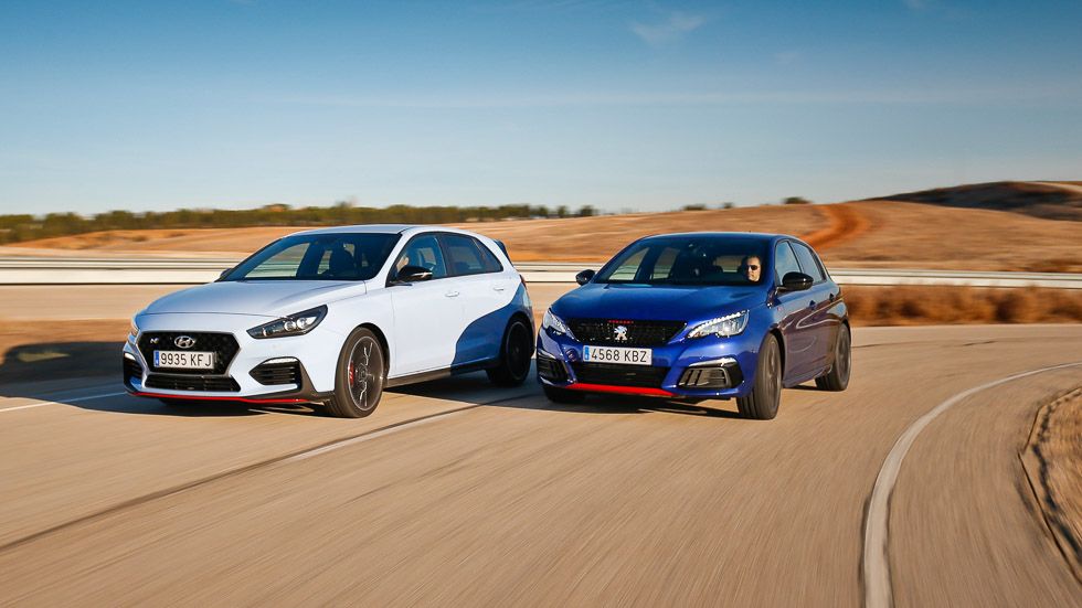 Comparativa Hyundai i30 N vs Peugeot 308 GTI: deportivos para todos los días